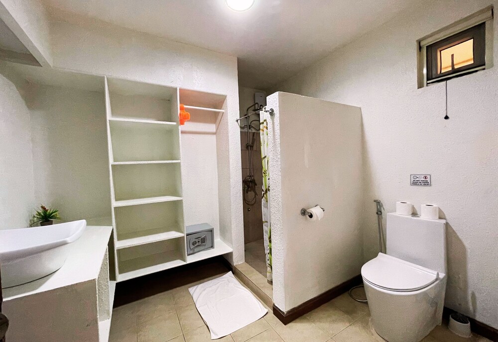 Sunset at Aninuan Beach Resort by null