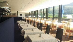 Breakfast, lunch, dinner served; local cuisine, pool views