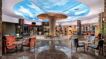 Área de estar no saguão