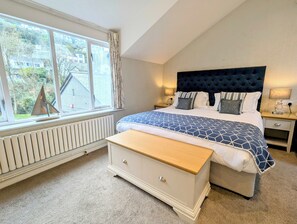 Superior Room, 1 King Bed, Ensuite (Room 11, 1st Floor, Front Superior) | Premium bedding, desk, iron/ironing board, free WiFi - The Claremont Hotel - Adult Only (Looe)