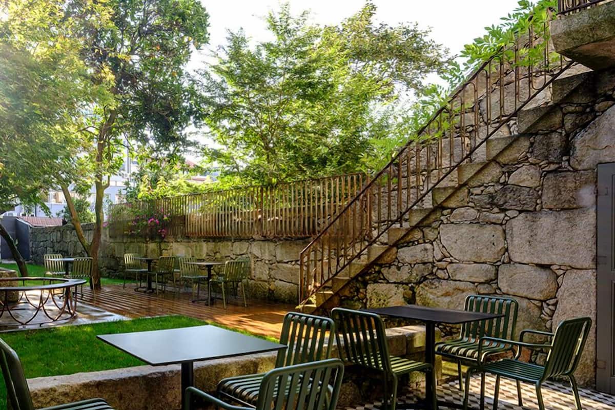 Deluxe Loft, 1 Double Bed, Non Smoking | Terrace/patio