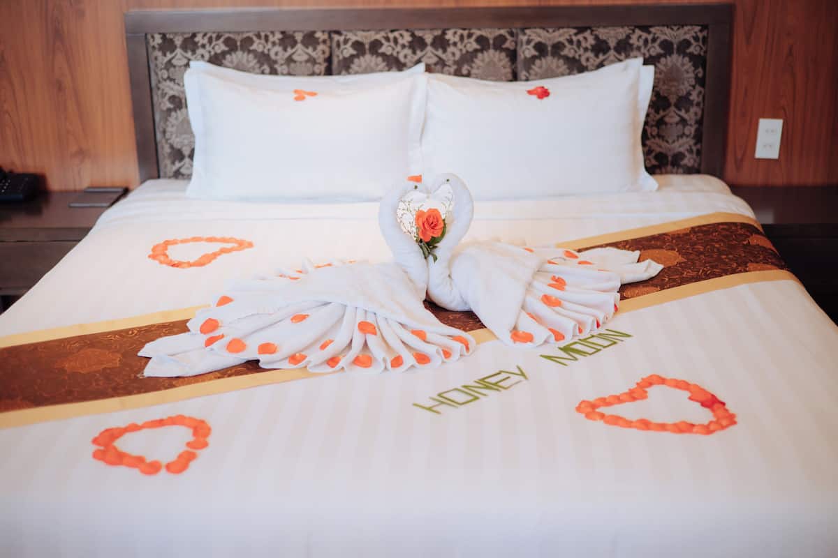 Hypo-allergenic bedding, minibar, in-room safe, individually decorated