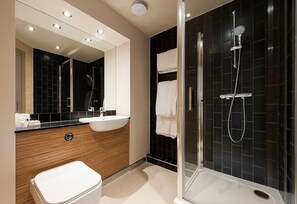 Penthouse, 3 Bedrooms, Balcony | Bathroom