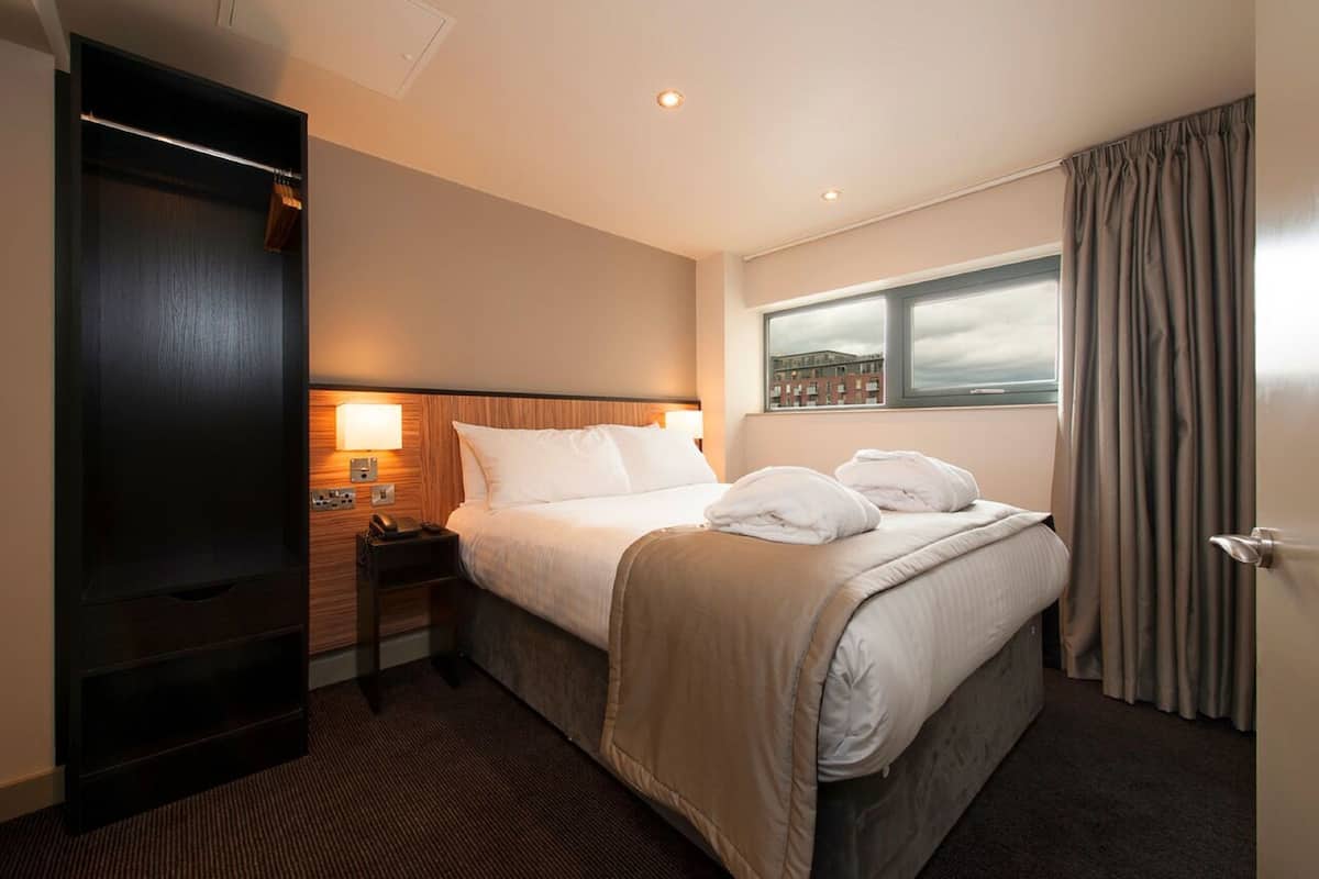 Duplex, 2 Bedrooms, Balcony | Premium bedding, iron/ironing board, WiFi (free), individually decorated