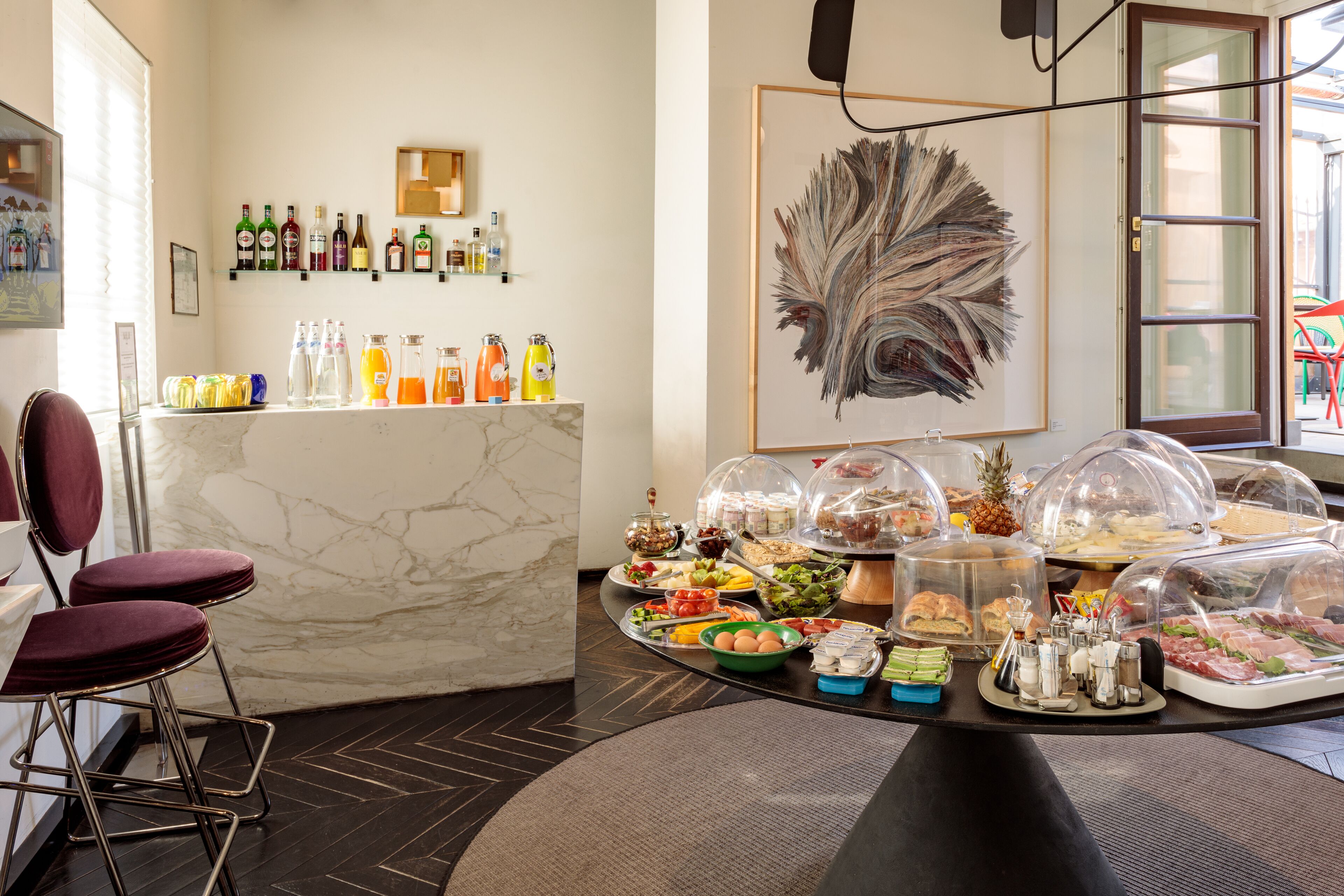 daily buffet breakfast (eur 22 per person)