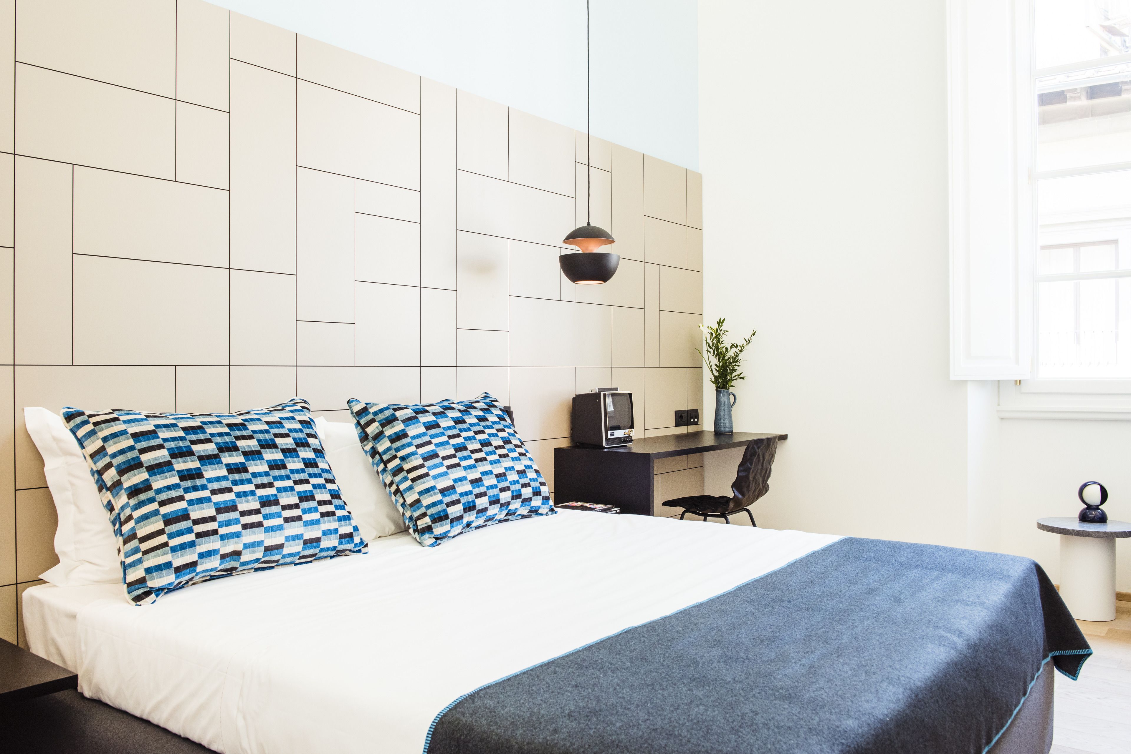 superior room | 1 bedroom, egyptian cotton sheets, premium bedding, minibar