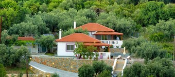Myrtilos Cottage