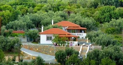 Myrtilos Cottage