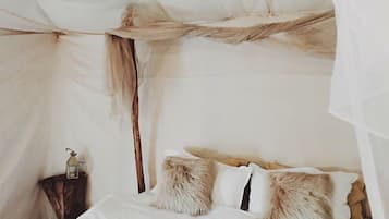 Premium bedding, rollaway beds, bed sheets, wheelchair access