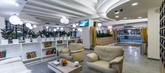 Merchant's Crown Suites and Spa