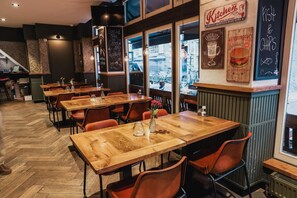 Restaurant - Hotel Corner House (Amsterdam)