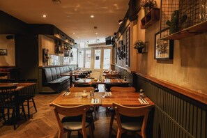 Restaurant - Hotel Corner House (Amsterdam)