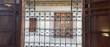 Quadruple Room, 2 Bedrooms (La Masria) | Living area