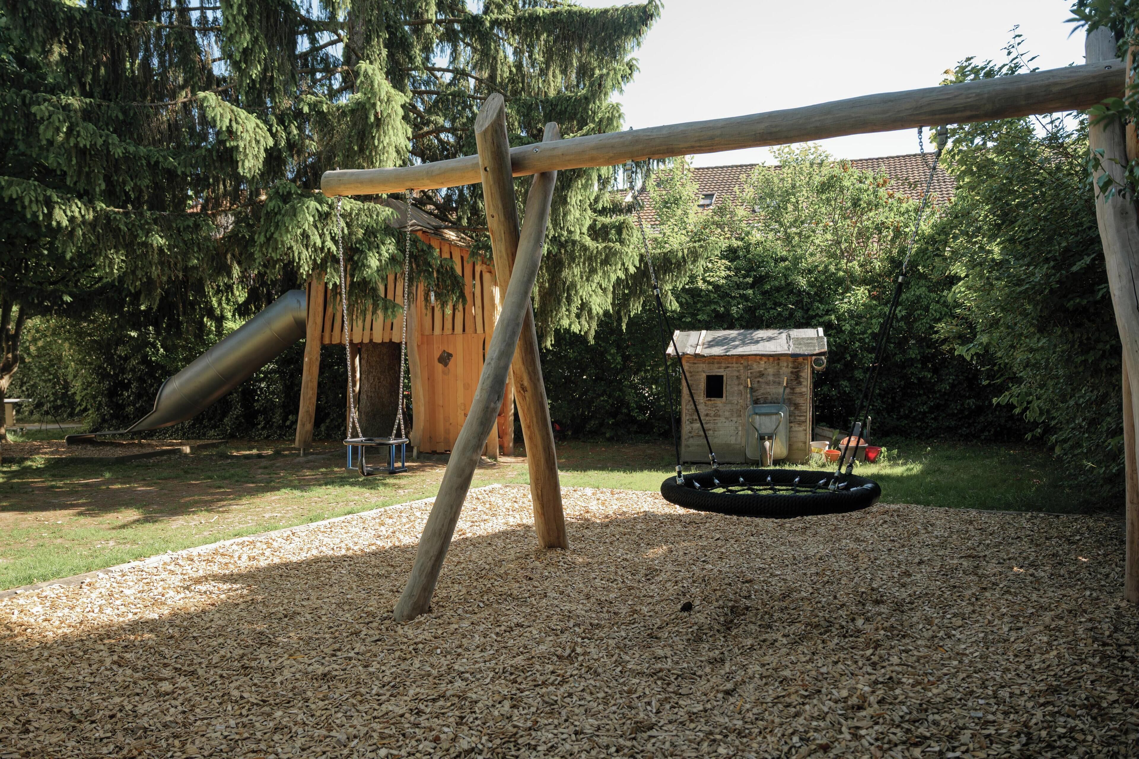 Children's play area - outdoor
