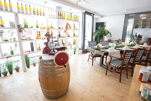 Lunch and dinner served - Posthotel Valbella - Berge, Spa & Wir (Vaz-Obervaz)