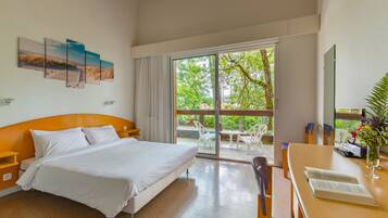 Double Room, 1 Double Bed, Non Smoking | WiFi (free), bed sheets