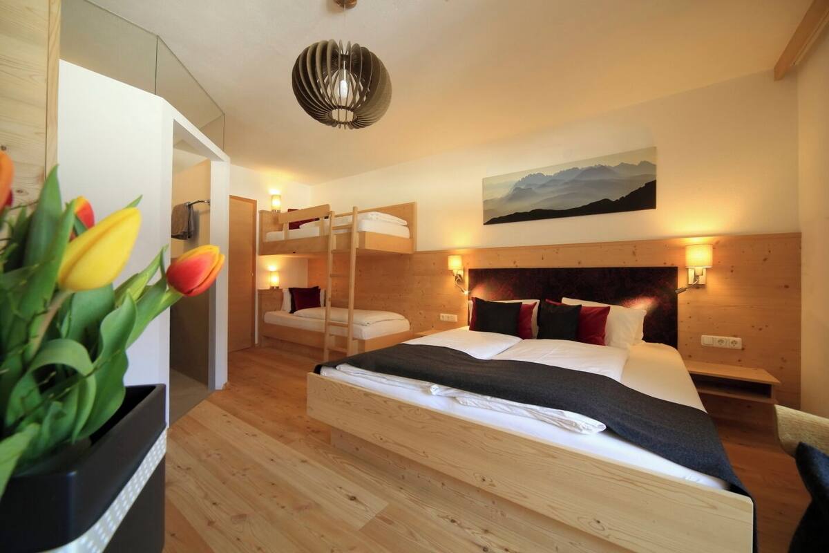 1 soveværelse, premium-sengetøj, minibar, strygejern/strygebræt