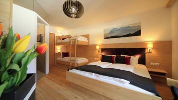 1 bedroom, premium bedding, minibar, individually decorated