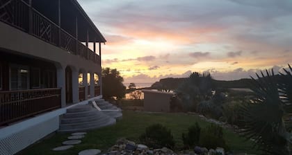Beleza Pura Apartments at Darkwood