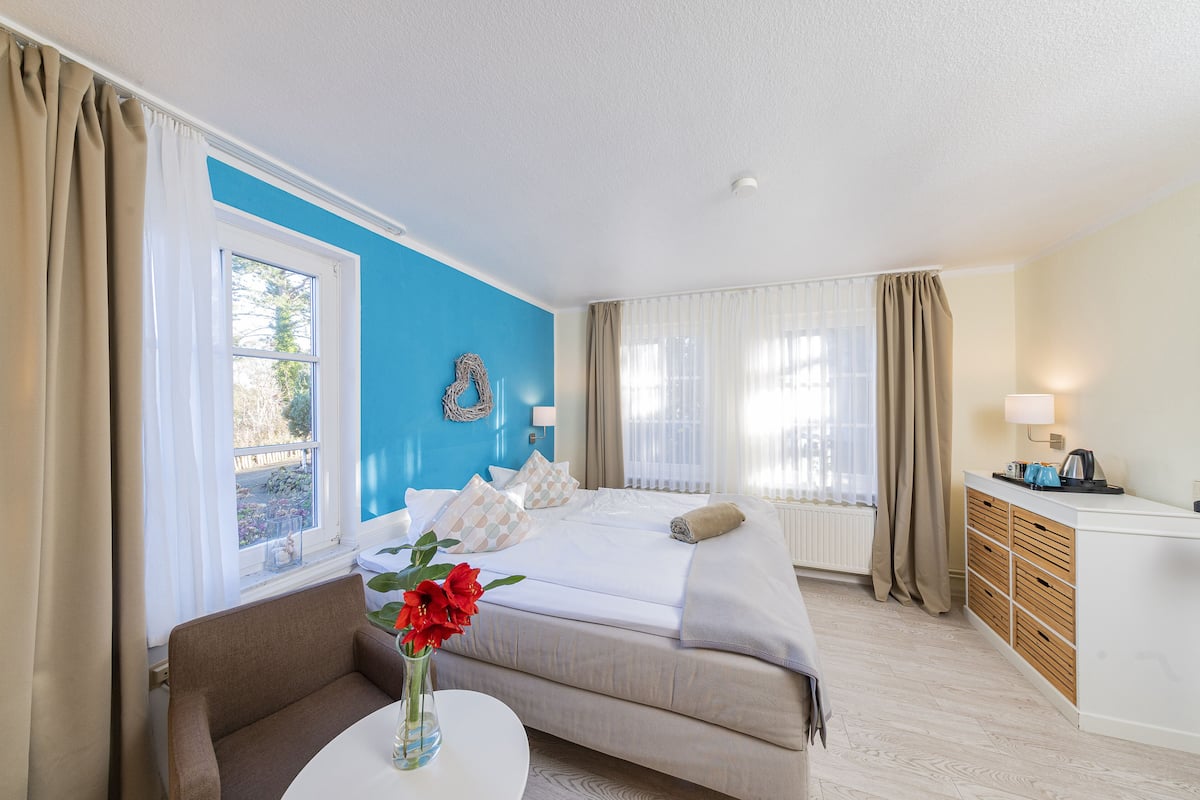 Grand-Doppelzimmer | Hochwertige Bettwaren, kostenloses WLAN, Bettwäsche