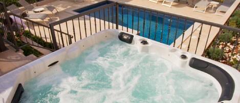 Eigener Whirlpool
