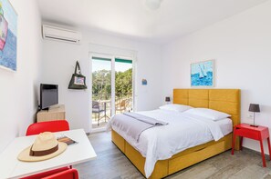 Studio (Apartments Villa Lukas - ''No.3'' Stu) | Premium bedding, iron/ironing board, free WiFi, bed sheets - Apartments Villa Lukas (Konavle)