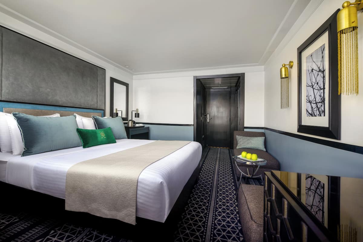 Standard Room, 1 Double Bed | Minibar, free WiFi