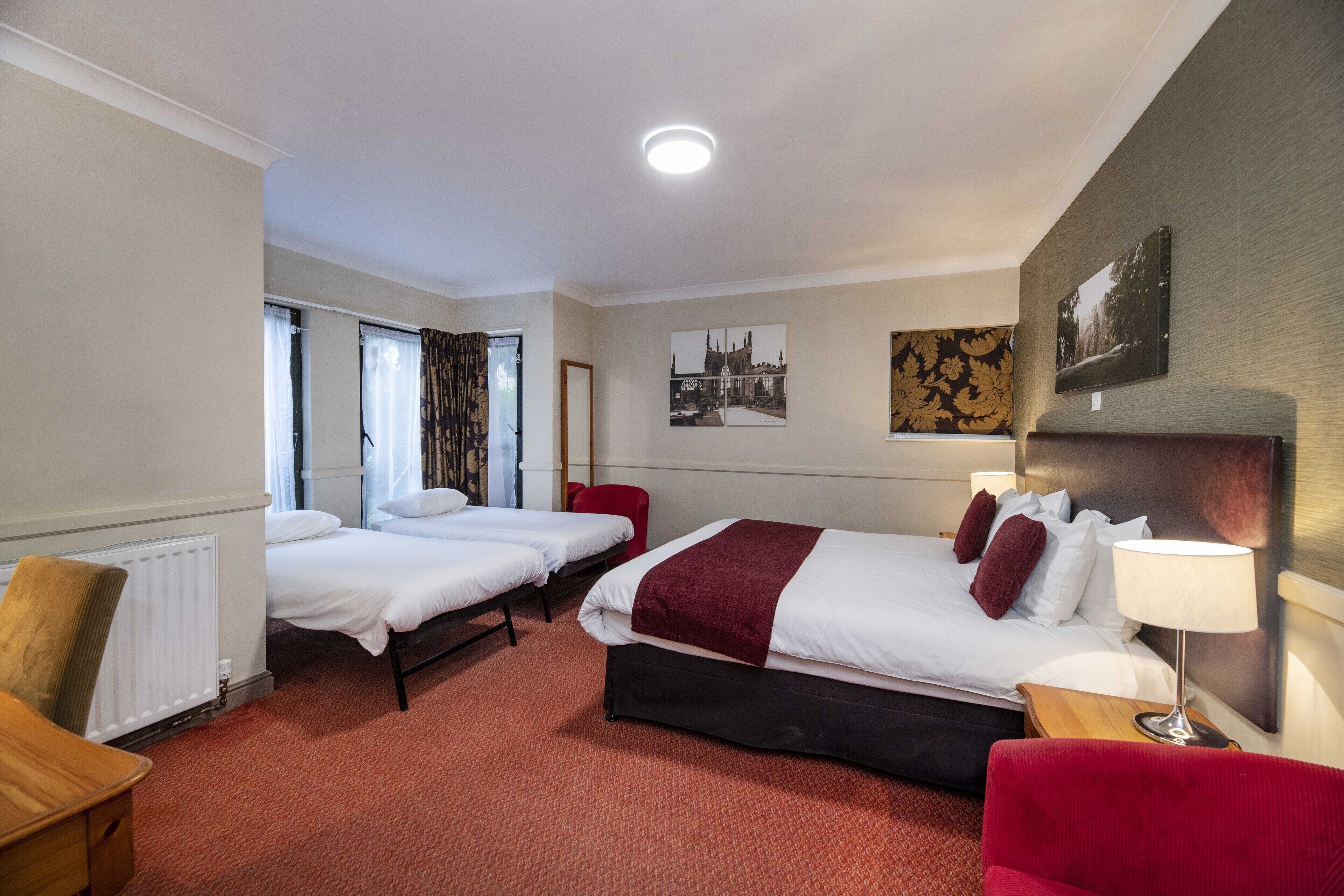 family double room, multiple beds | desk, iron/ironing board, free wifi, bed sheets