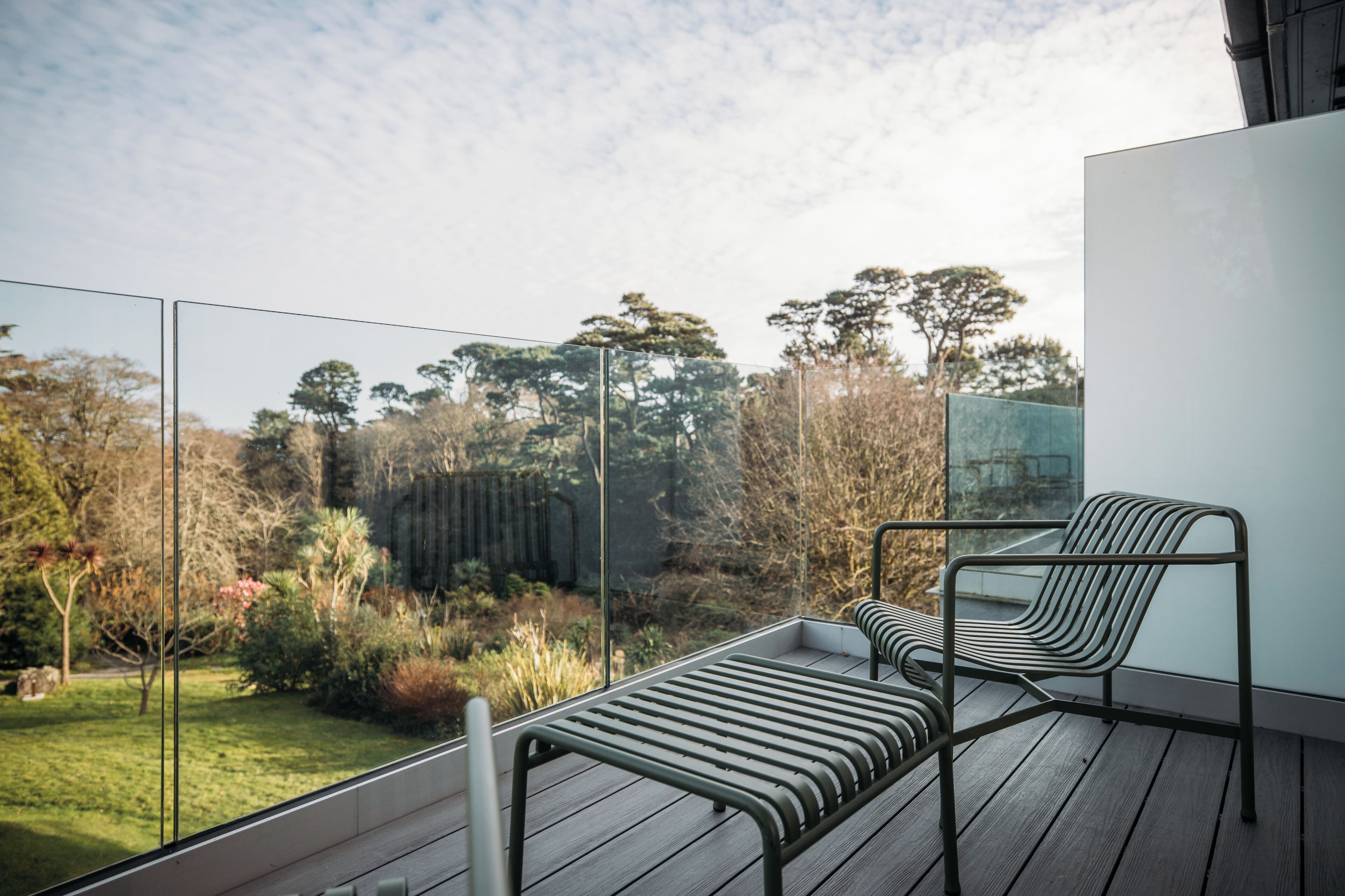 superior room | hypo-allergenic bedding, in-room safe, desk, iron/ironing board