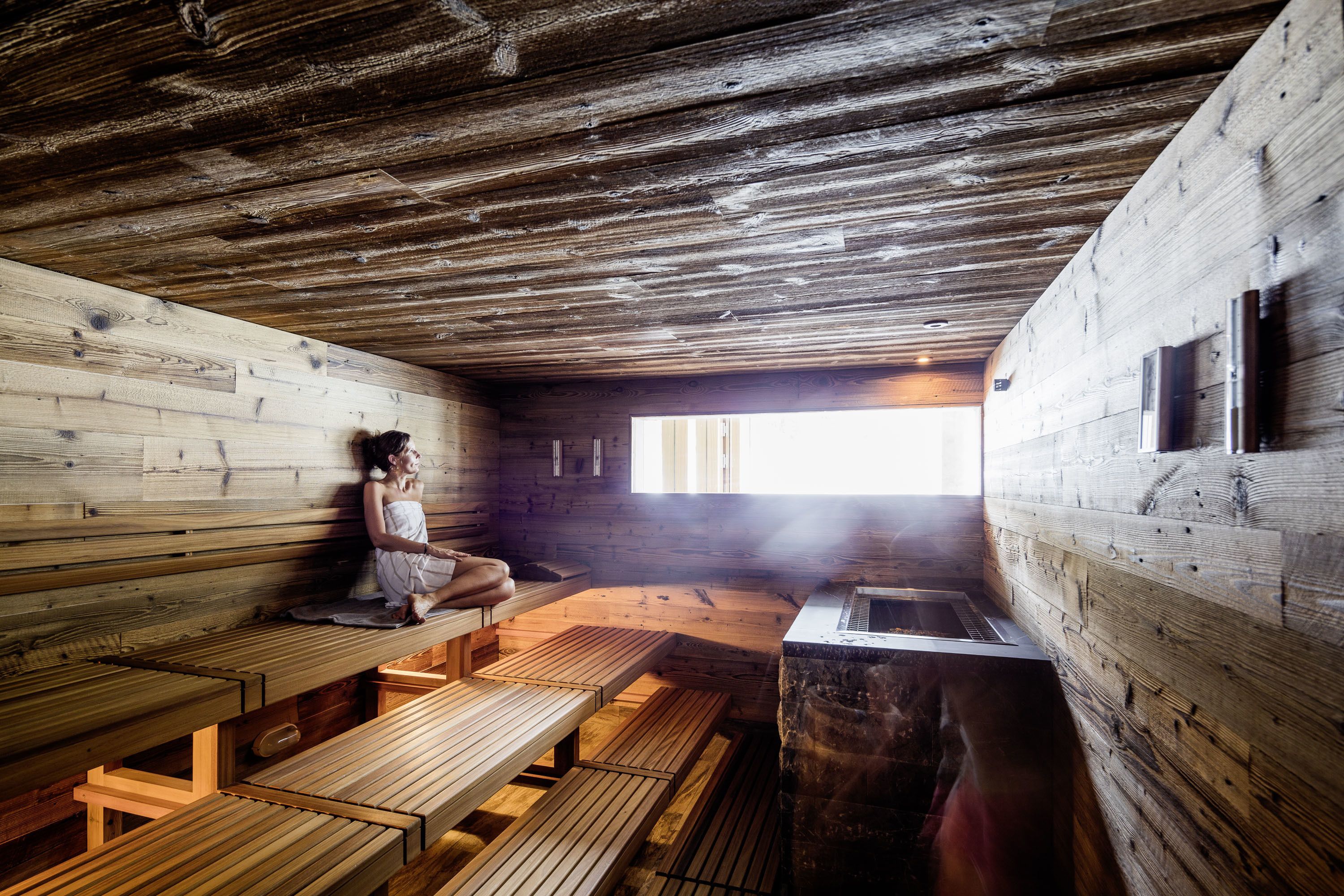 sauna, hot tub, steam room