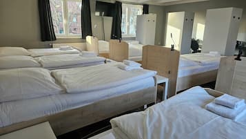 Shared Dormitory, Shared Bathroom (1 bed in 8-bed dorm) | Desk, soundproofing, free WiFi, bed sheets
