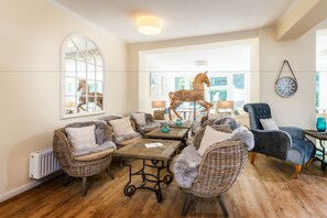 Lobby lounge - Das Frühstückshotel St. Peter-Ording (St. Peter-Ording)