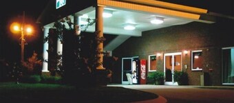 Deerfield Inn & Suites