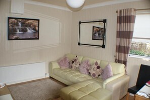 Decoración personalizada, muebles diferentes y escritorio