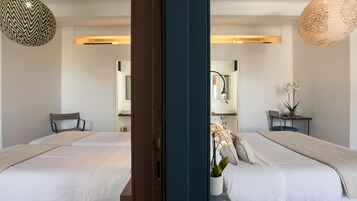 四人房 | 客房内保险箱、特色装修、特色家居、遮光窗帘