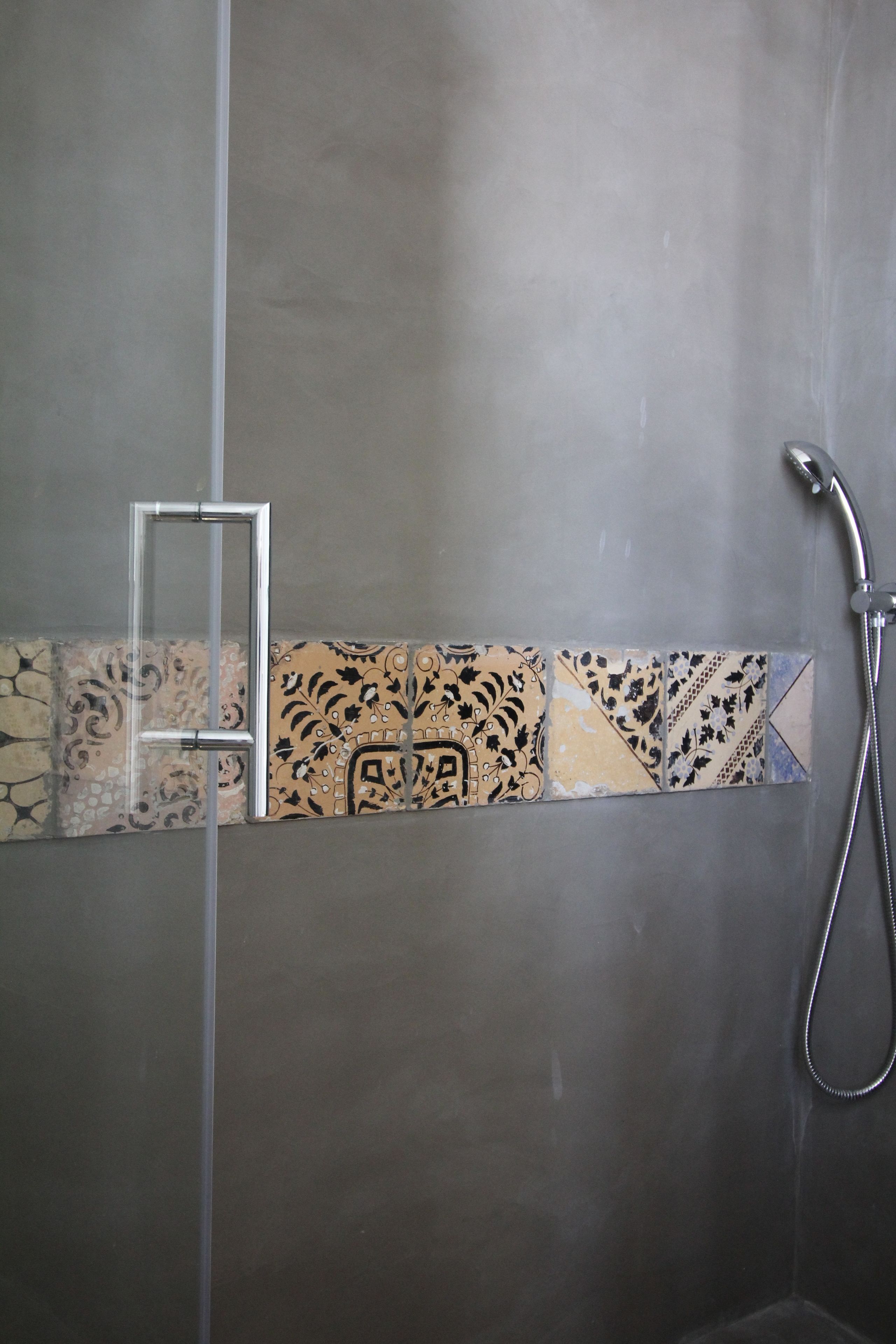 shower, free toiletries, hair dryer, bathrobes