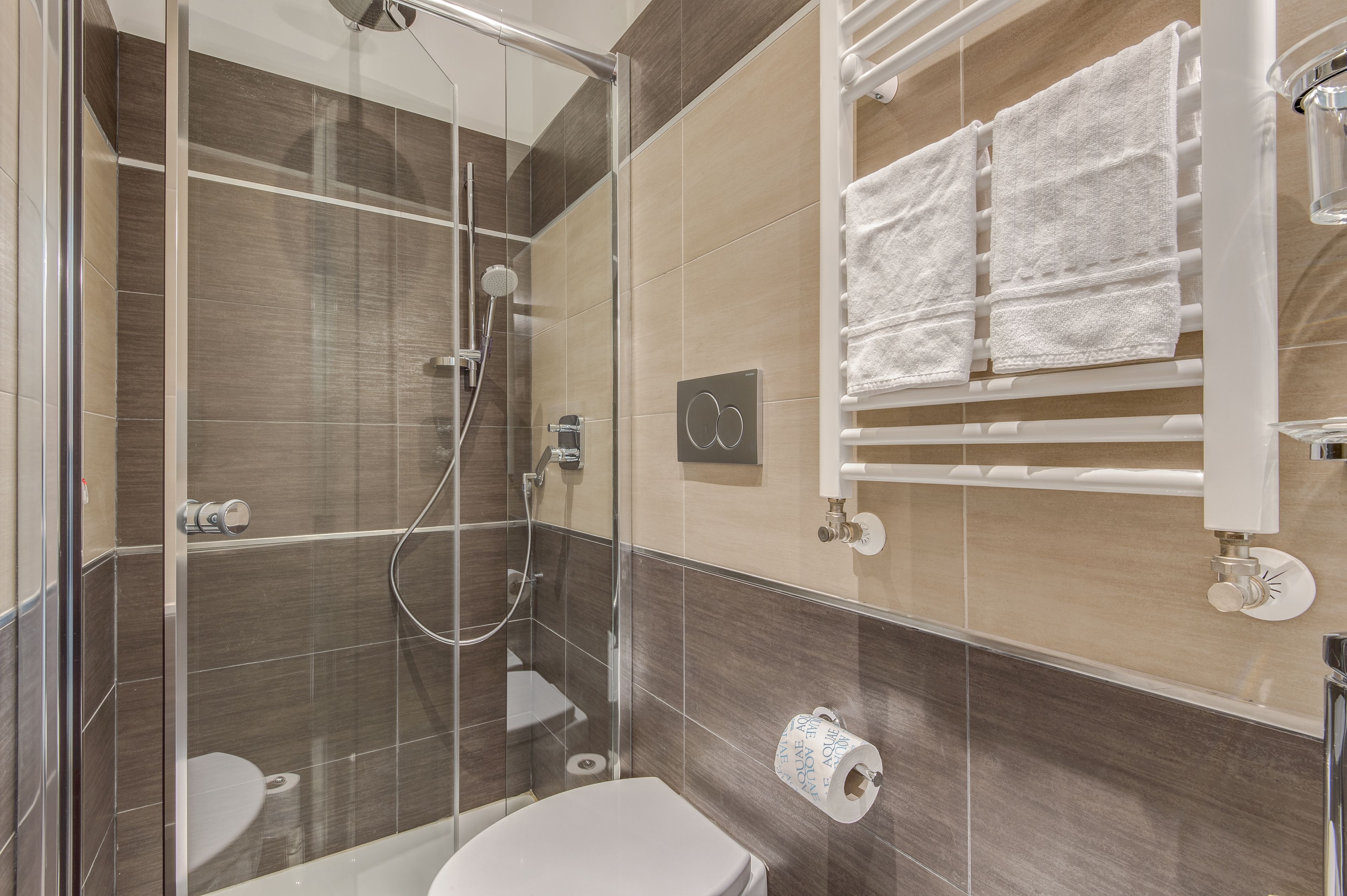 Photo - Penta Luxury House