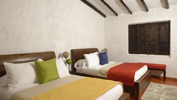 In-room safe, free WiFi, bed sheets