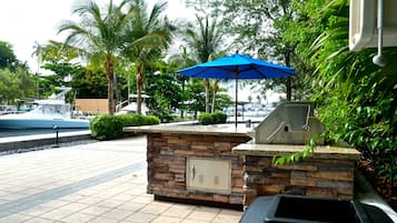 Área de parrilladas y picnic