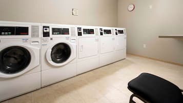 Ruang laundry