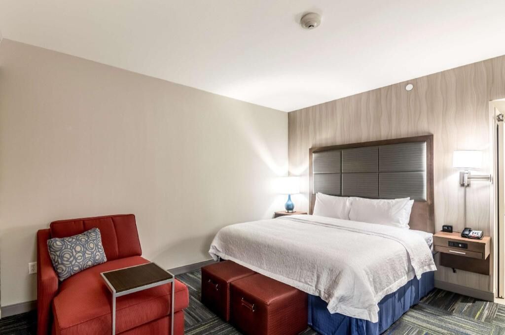 Premium bedding, down duvets, in-room safe, desk