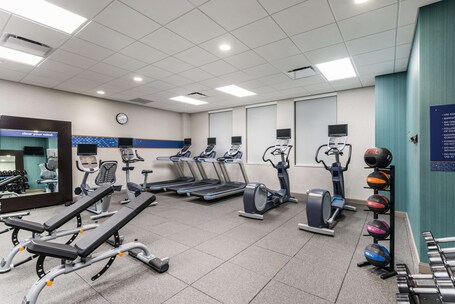 Hampton Inn Suites Miami Wynwood Design District - Image 7
