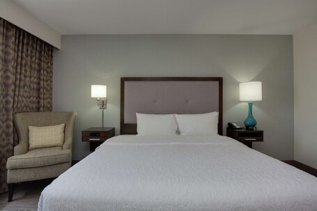 Hampton Inn Suites Miami Wynwood Design District - Image 45