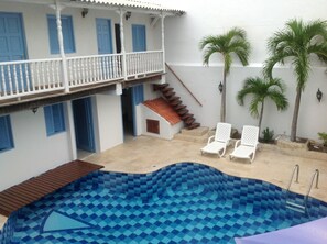 Utomhuspool