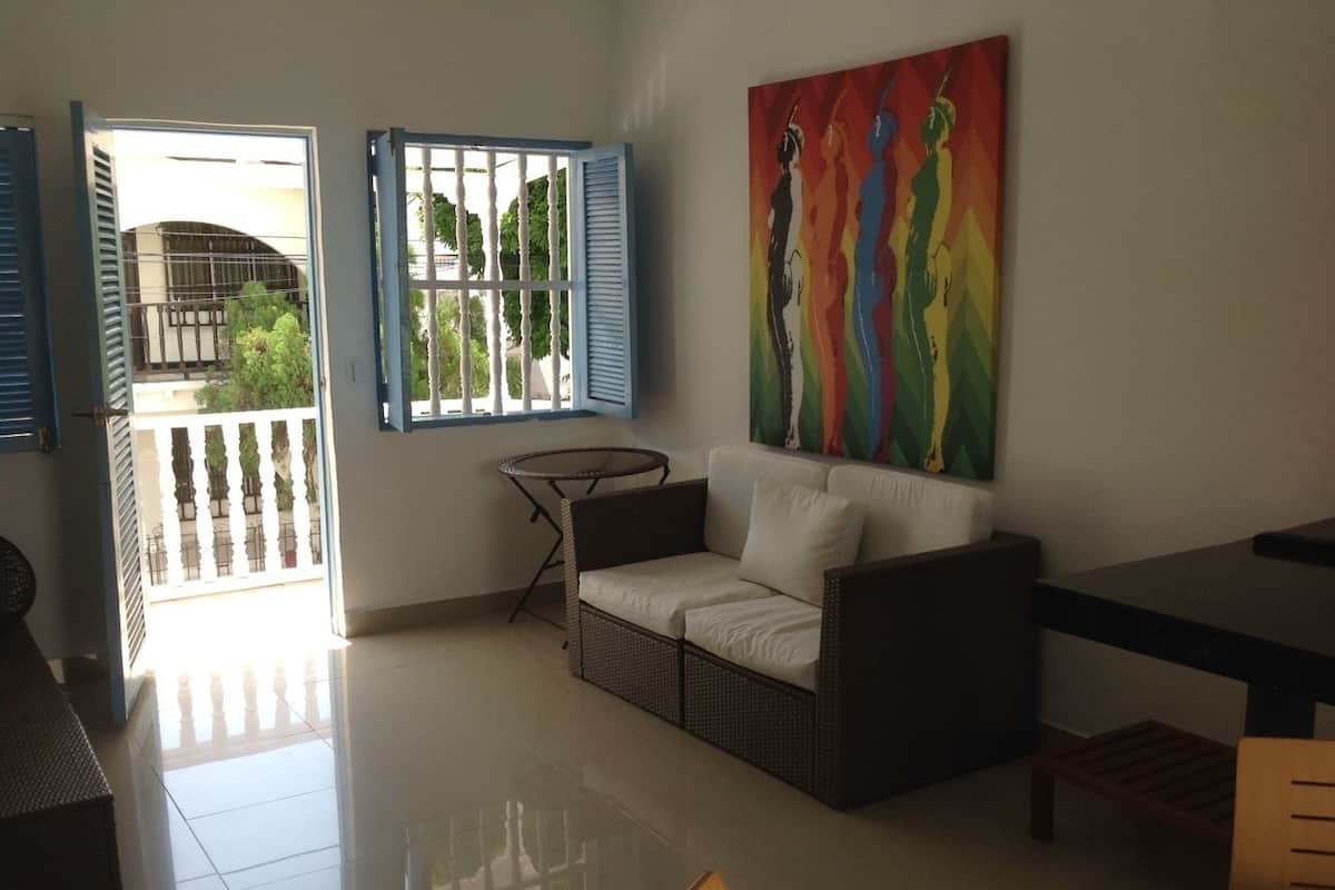 Apartamento, 2 habitaciones | Minibar, caja fuerte, cunas gratuitas