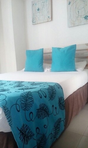 Minibar, in-room safe, free cribs/infant beds