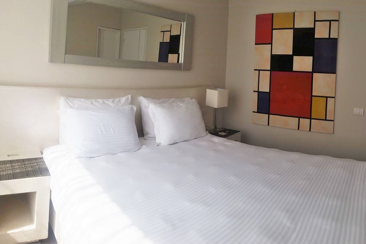 Superior Room | Iron/ironing board, free WiFi