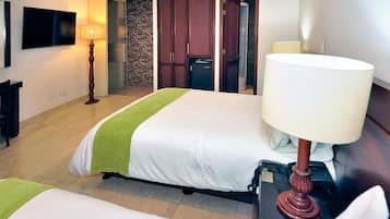 Executive Superior | Minibar, escritorio, tabla de planchar con plancha y wifi gratis