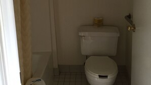 Unclassified image, 5 of 10, button - Hometown Inn (Morganfield)