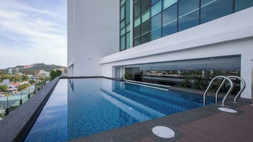 Udendørs pool